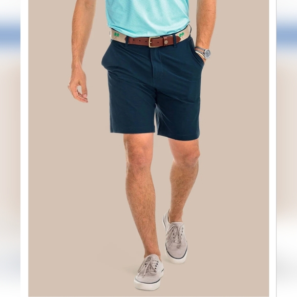 Southern Tide T3 Gulf 9" Performance Short Stretch Size 38 - Picture 4 of 8